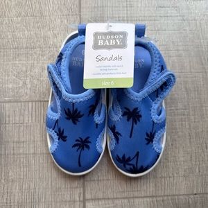 Hudson Baby Sandals Size 6